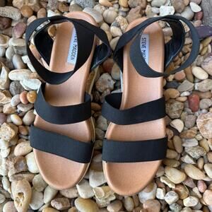 Steve Madden Black Sandals